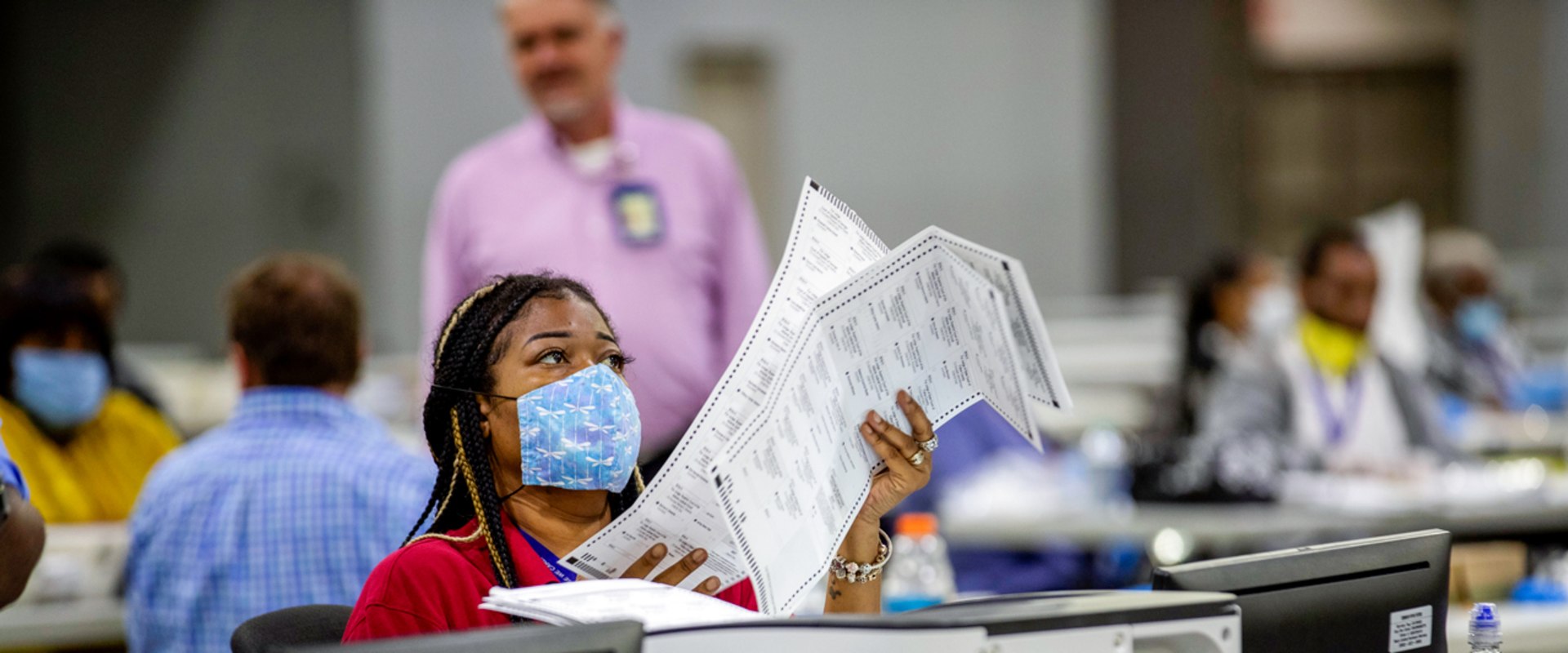 How are Absentee Ballots Counted in Panama City, Florida?